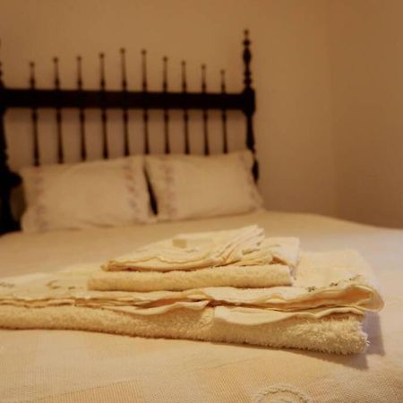 Apartamento A Casinha dos Avós João e Ana Escalos de Cima Exterior foto
